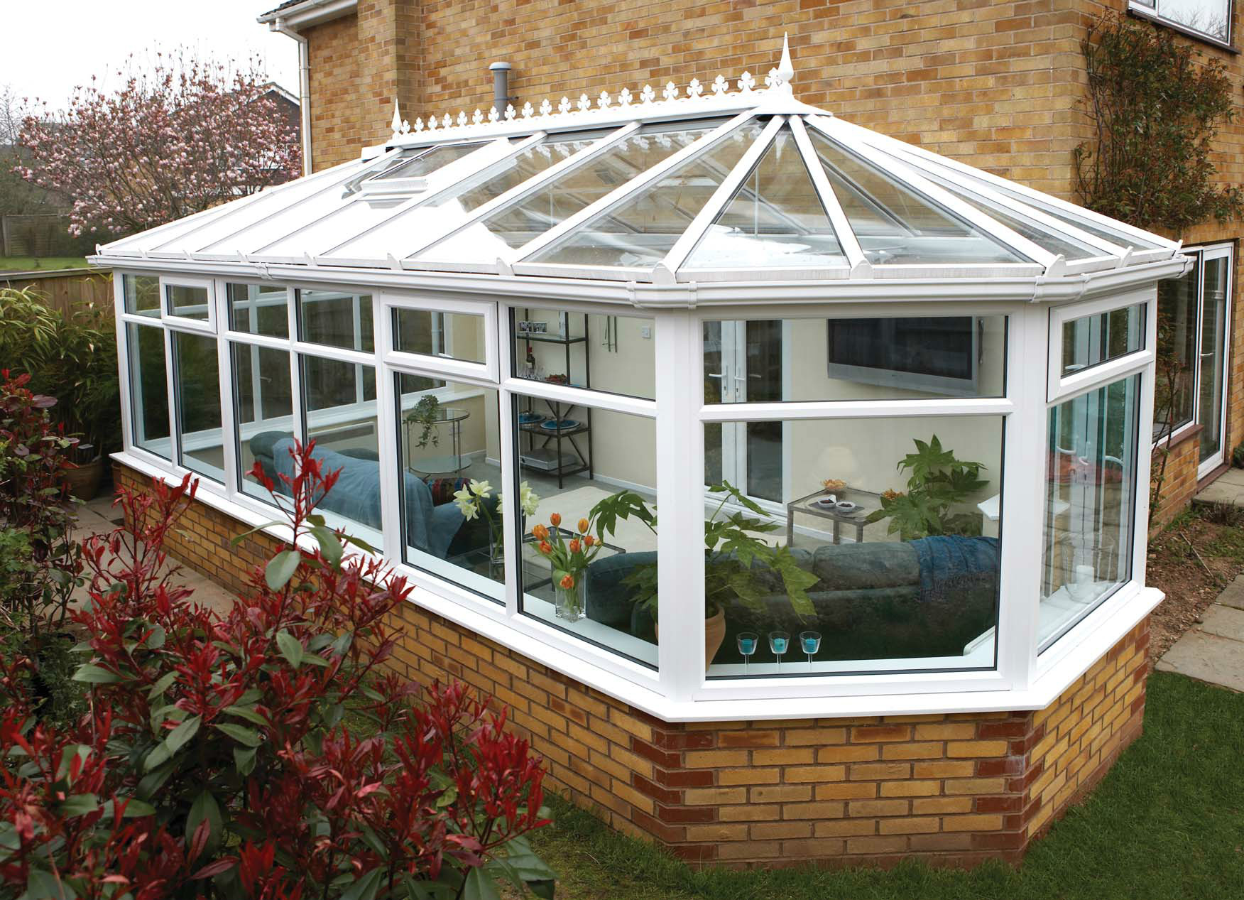 花園式斷橋鋁陽(yáng)光房